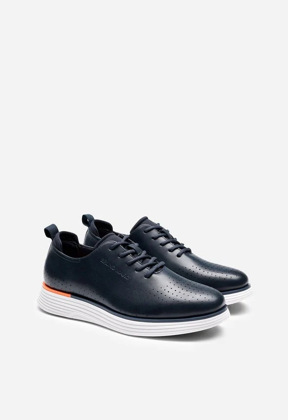 Men's Comfortable Business Casual Oxford Sneaker - Image 4