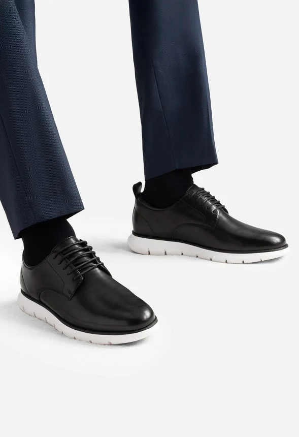 Men's Comfortable Casual Work Shoe - Image 2