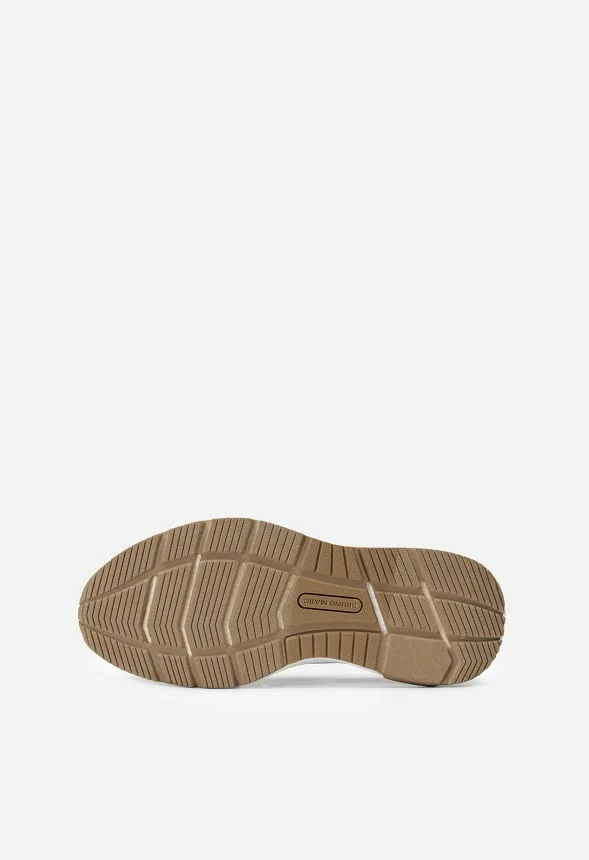 Men's Comfortable Knit Sneakers - Image 4