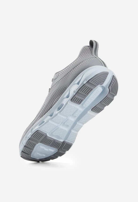 Men's Cushioned Mesh Athleisure Sneaker - Image 7