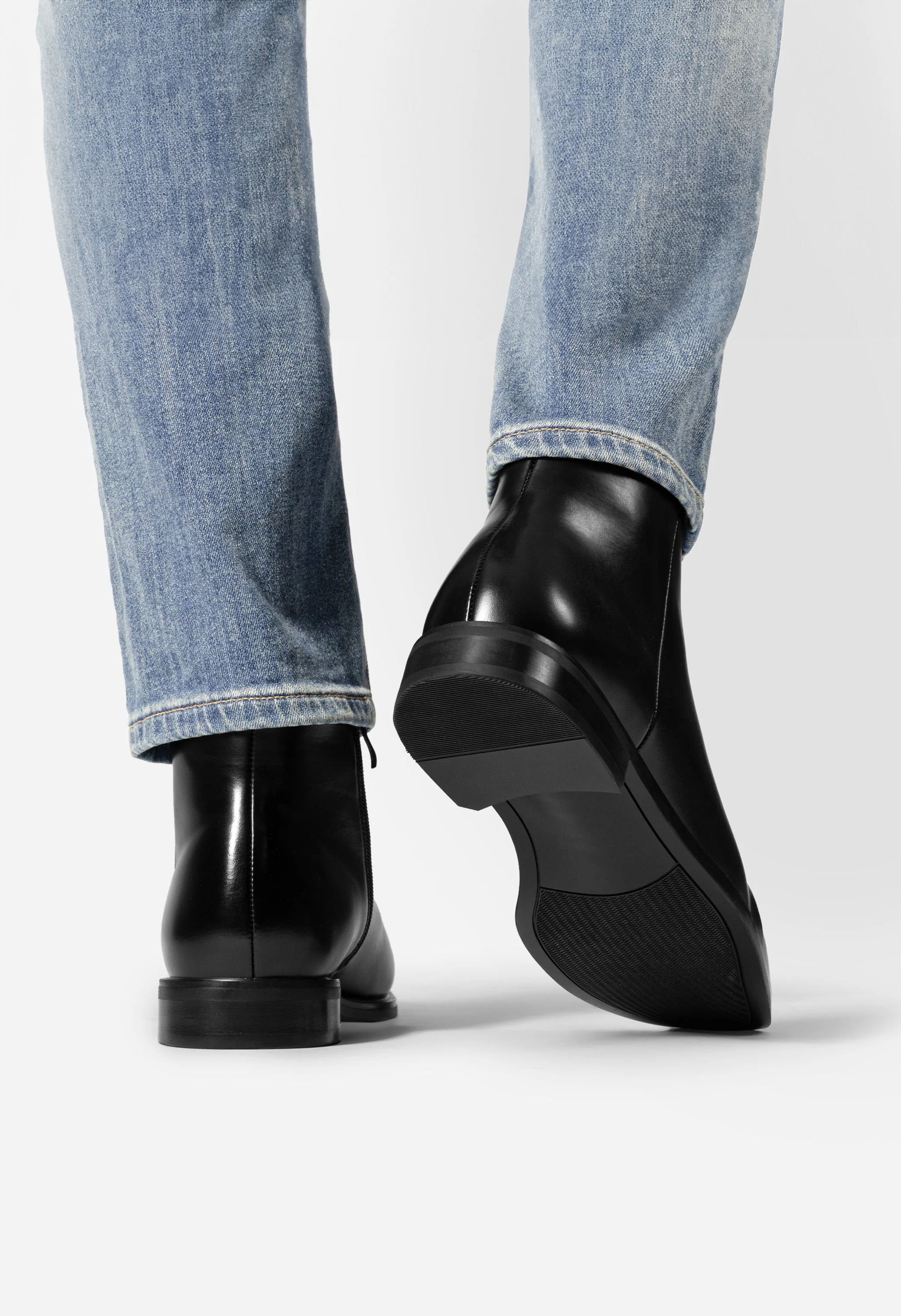 Men's Faux Leather Chelsea Boots - Image 7