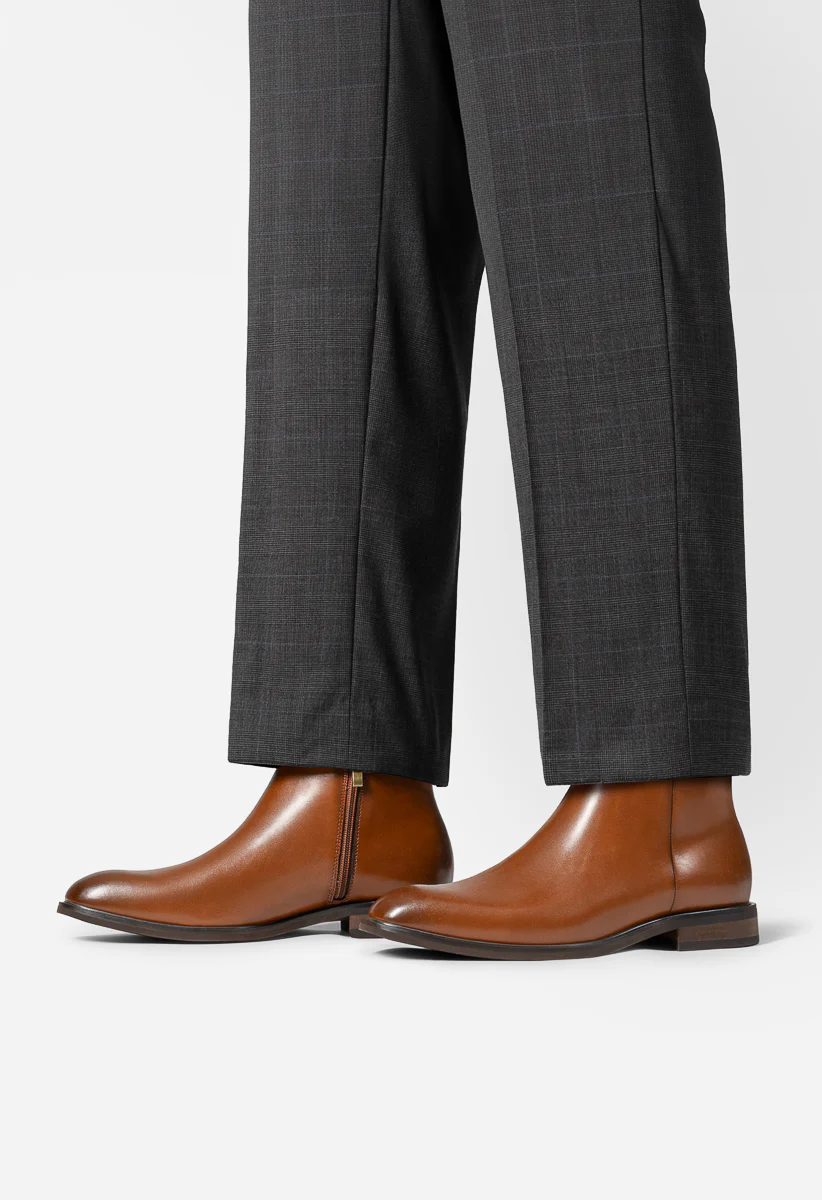Men's Faux Leather Chelsea Boots - Image 6