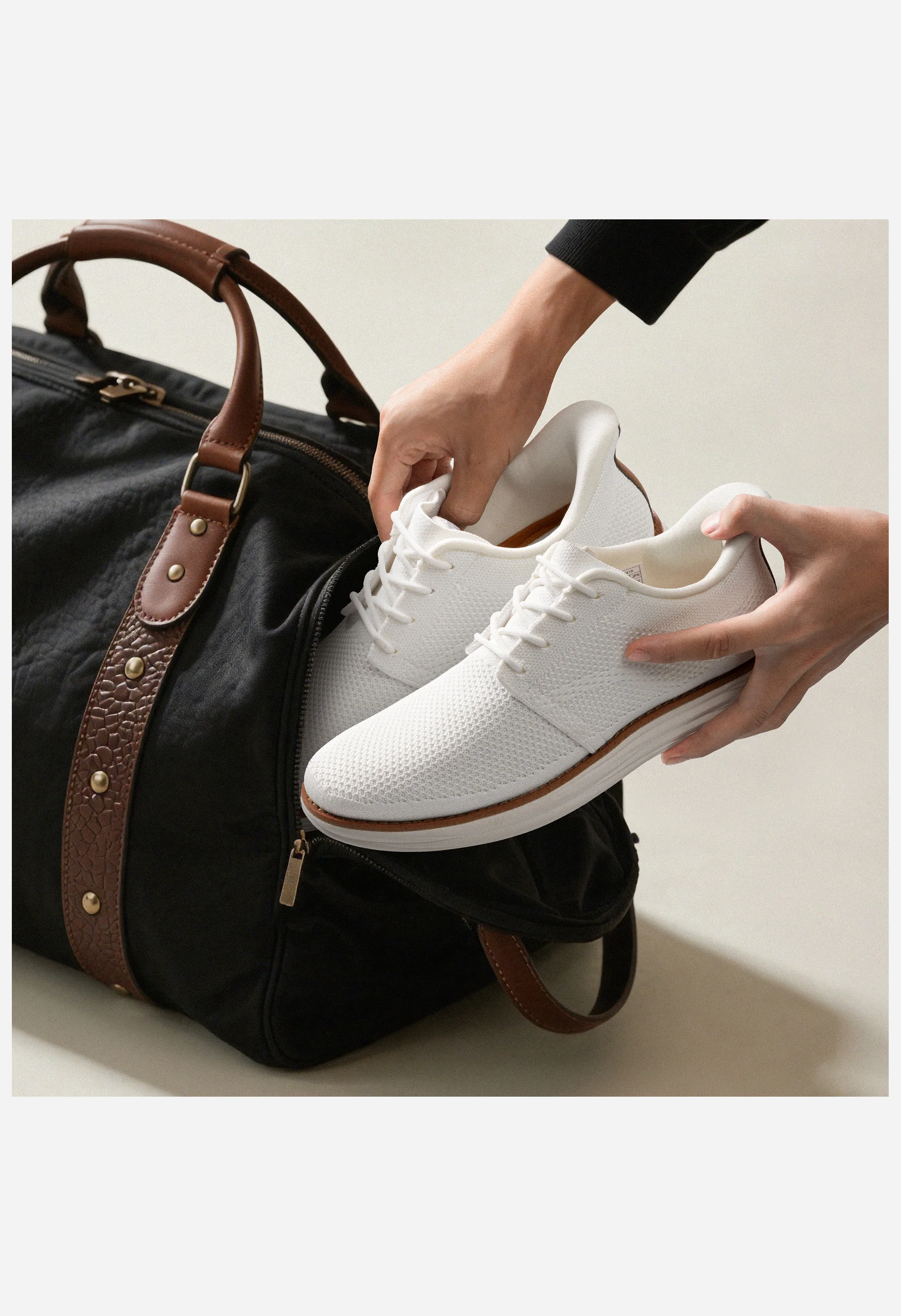 Men's Lightweight Mesh Sneakers - Image 8