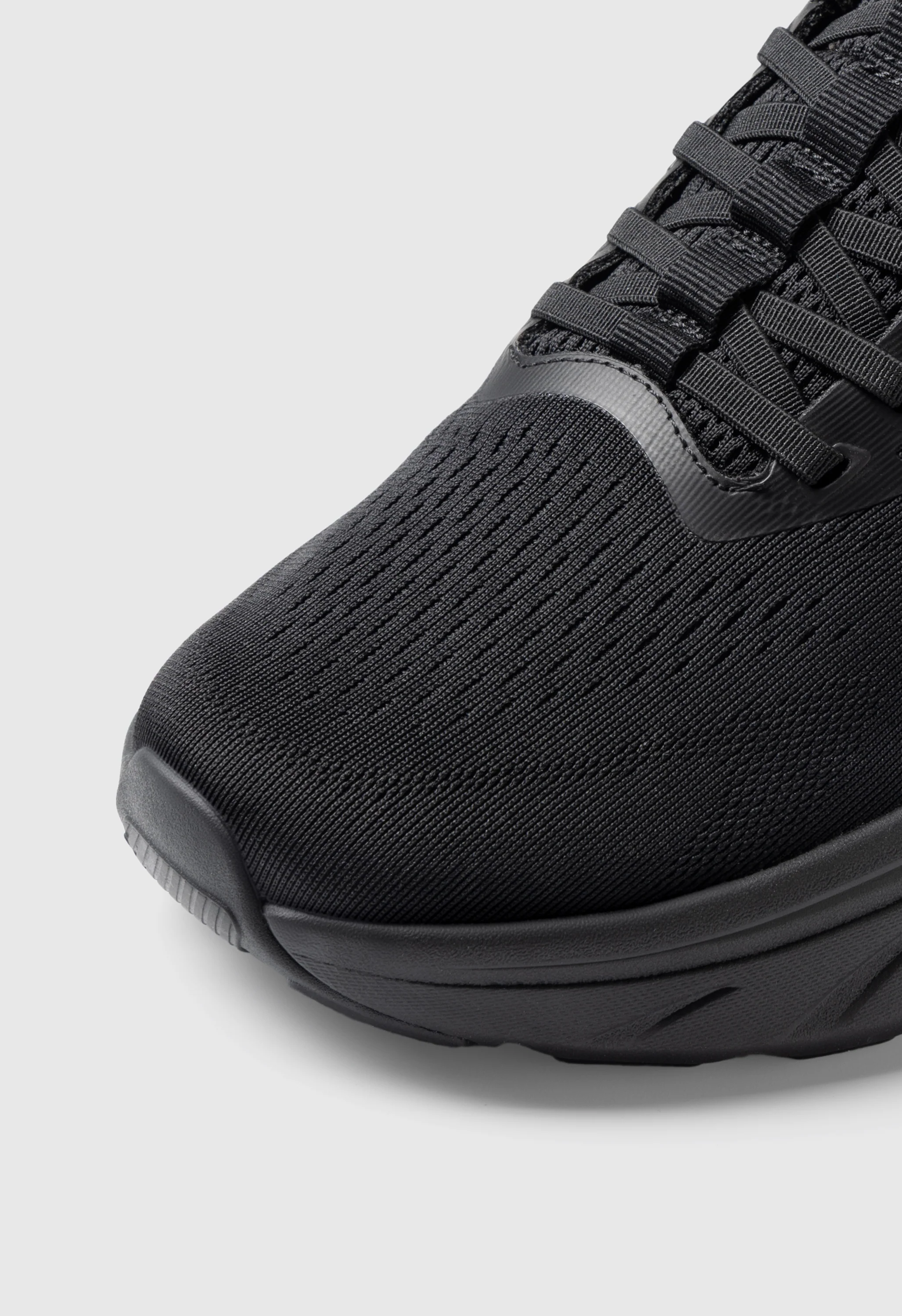 Men's Comfortable Workout Sneakers - Image 3