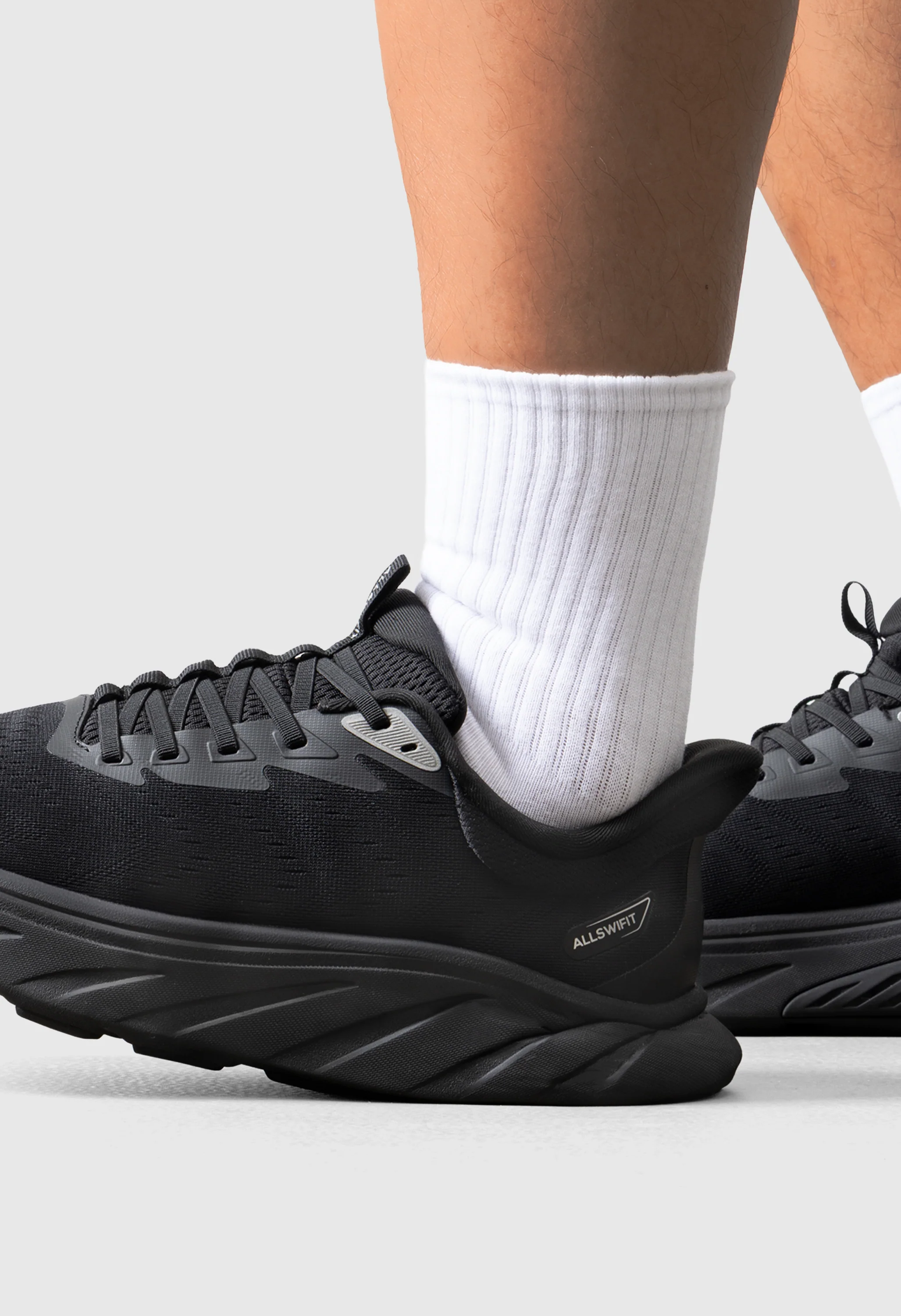 Men's Comfortable Workout Sneakers - Image 4