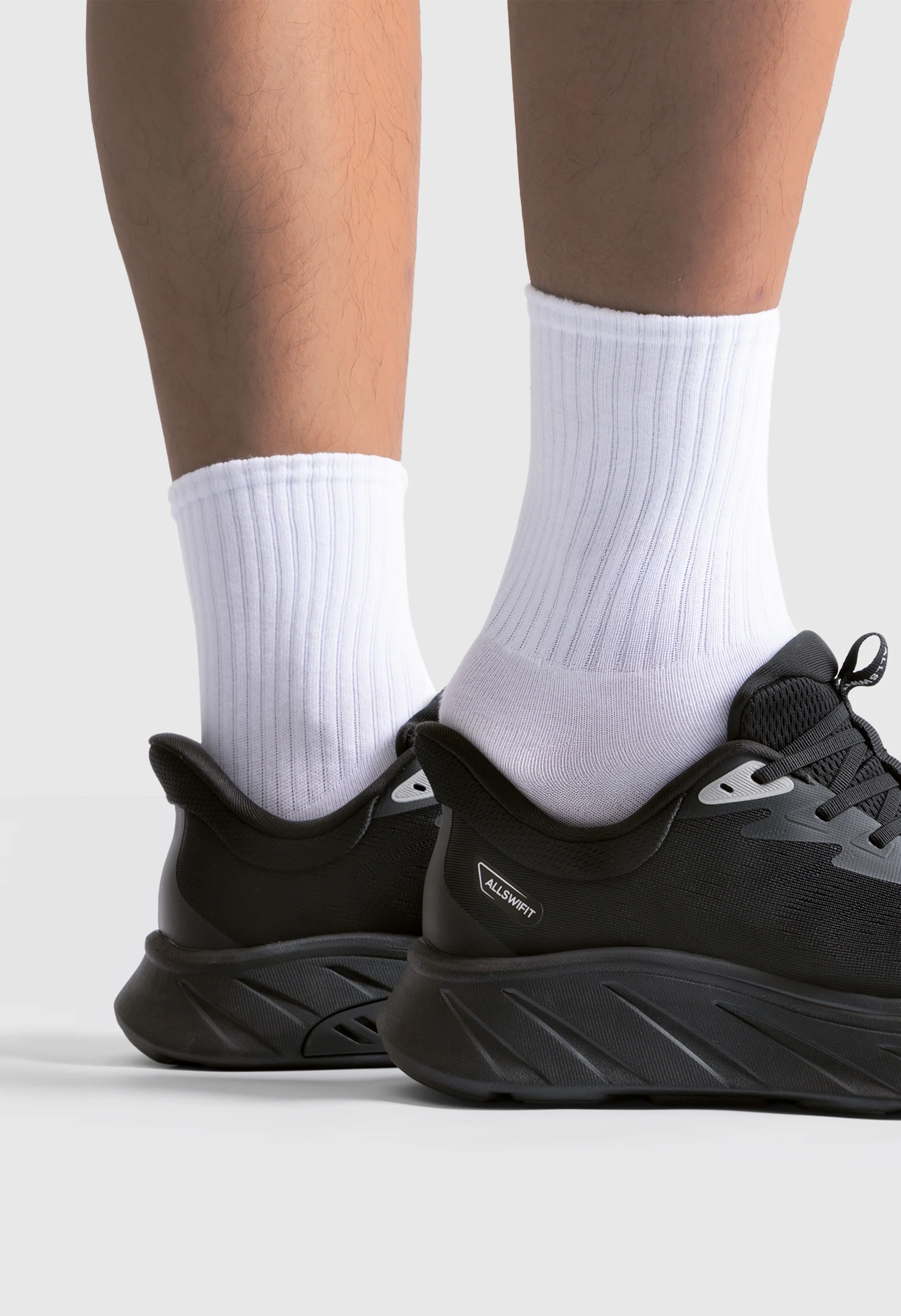 Men's Comfortable Workout Sneakers - Image 5