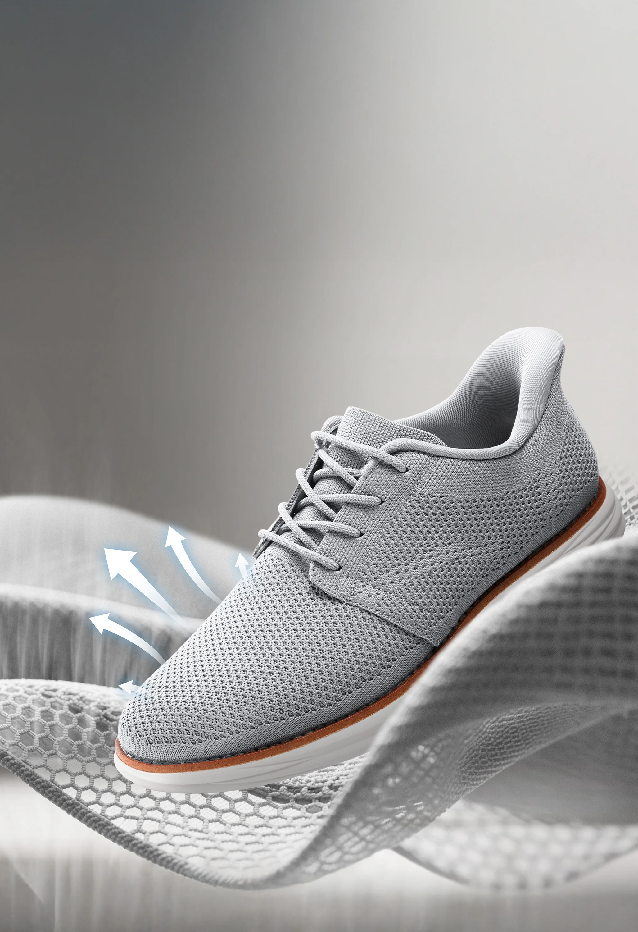 Men's Lightweight Mesh Sneakers - Image 4