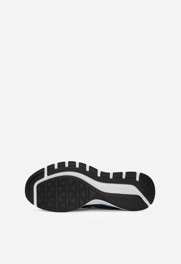 Men's Lightweight Slip-On Travel Shoe - Image 4