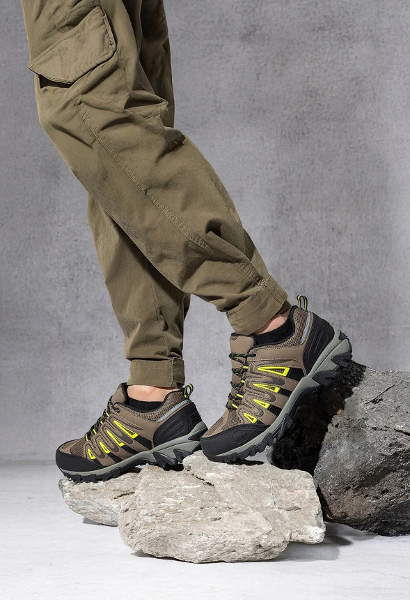 Men's Outdoor Hiking Shoes - Image 2