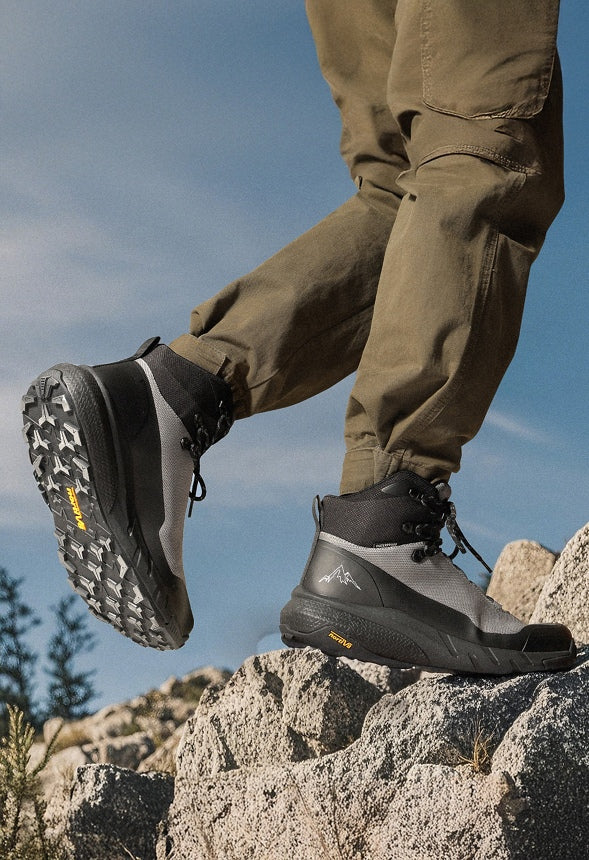 Men's Outdoor Waterproof Hiking Boot - Image 2
