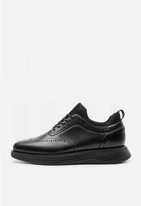 Men's Semi-Casual Wingtip Sneaker - Image 3