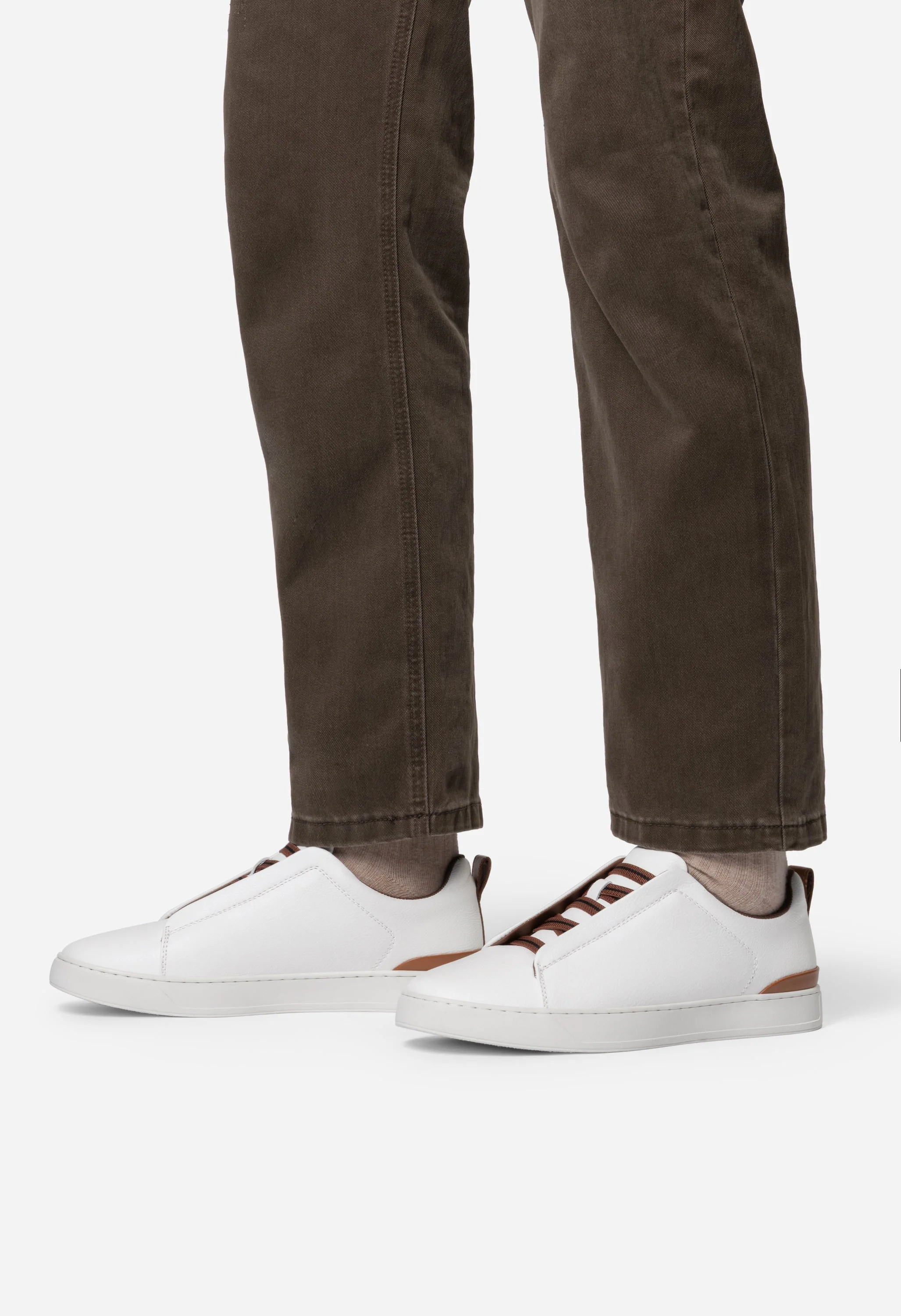 Men's Slip On Breathable Sneakers - Image 7