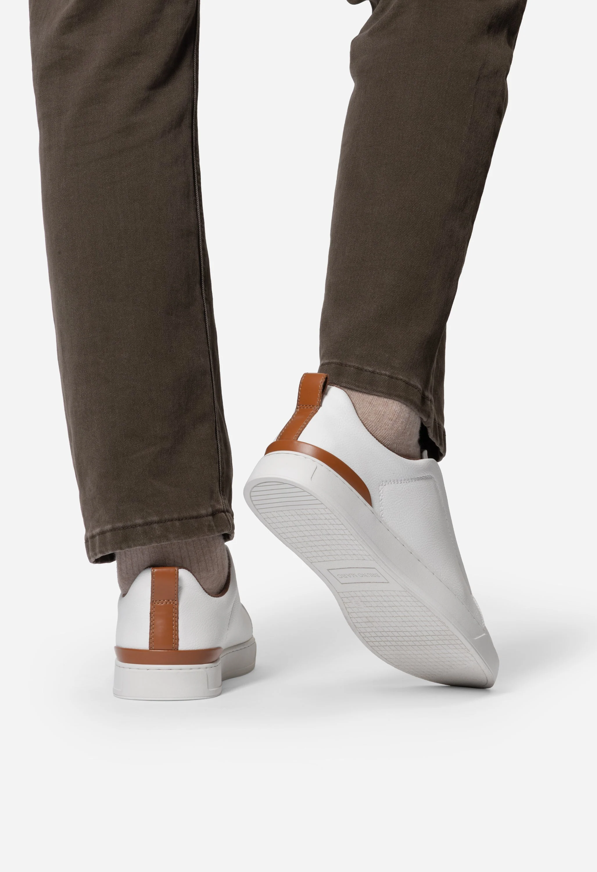 Men's Slip On Breathable Sneakers - Image 8