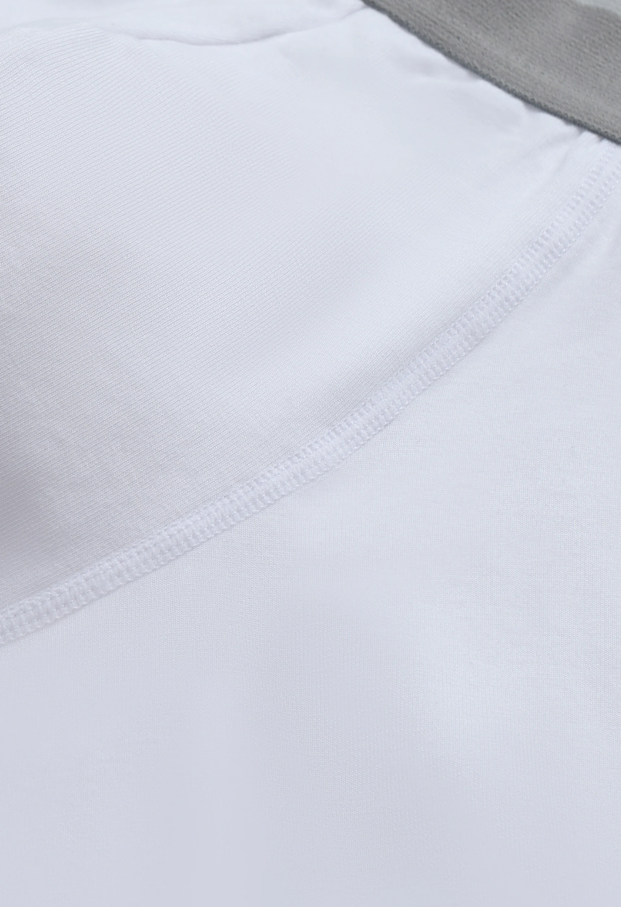 3-Pack Men's Underwear Ultra Soft Modern Trunk - Image 5