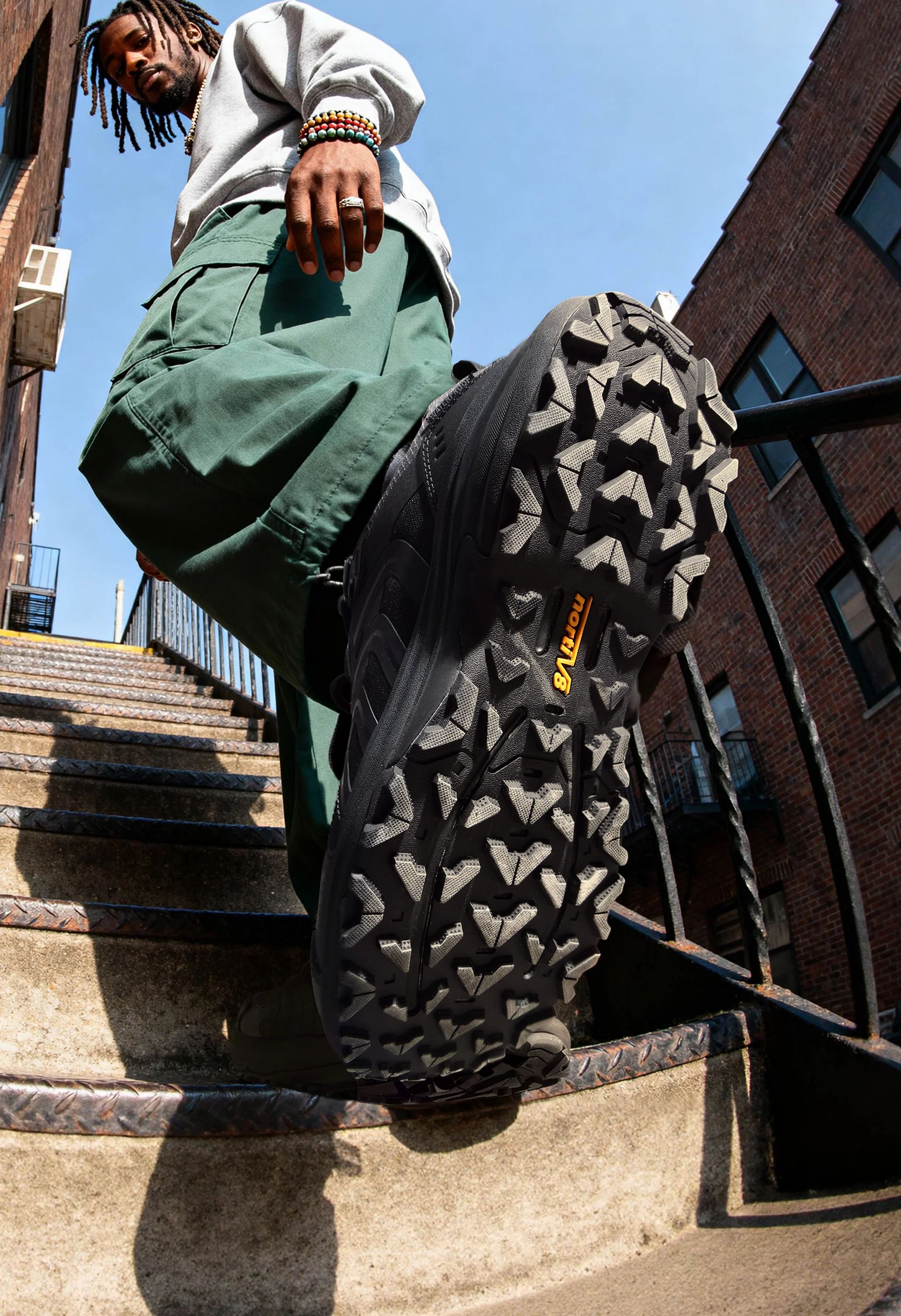 Men's Waterproof Hiking Shoes - Image 8