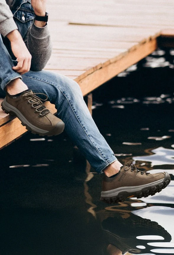 Men's Waterproof Leather Hiking Boot - Image 4