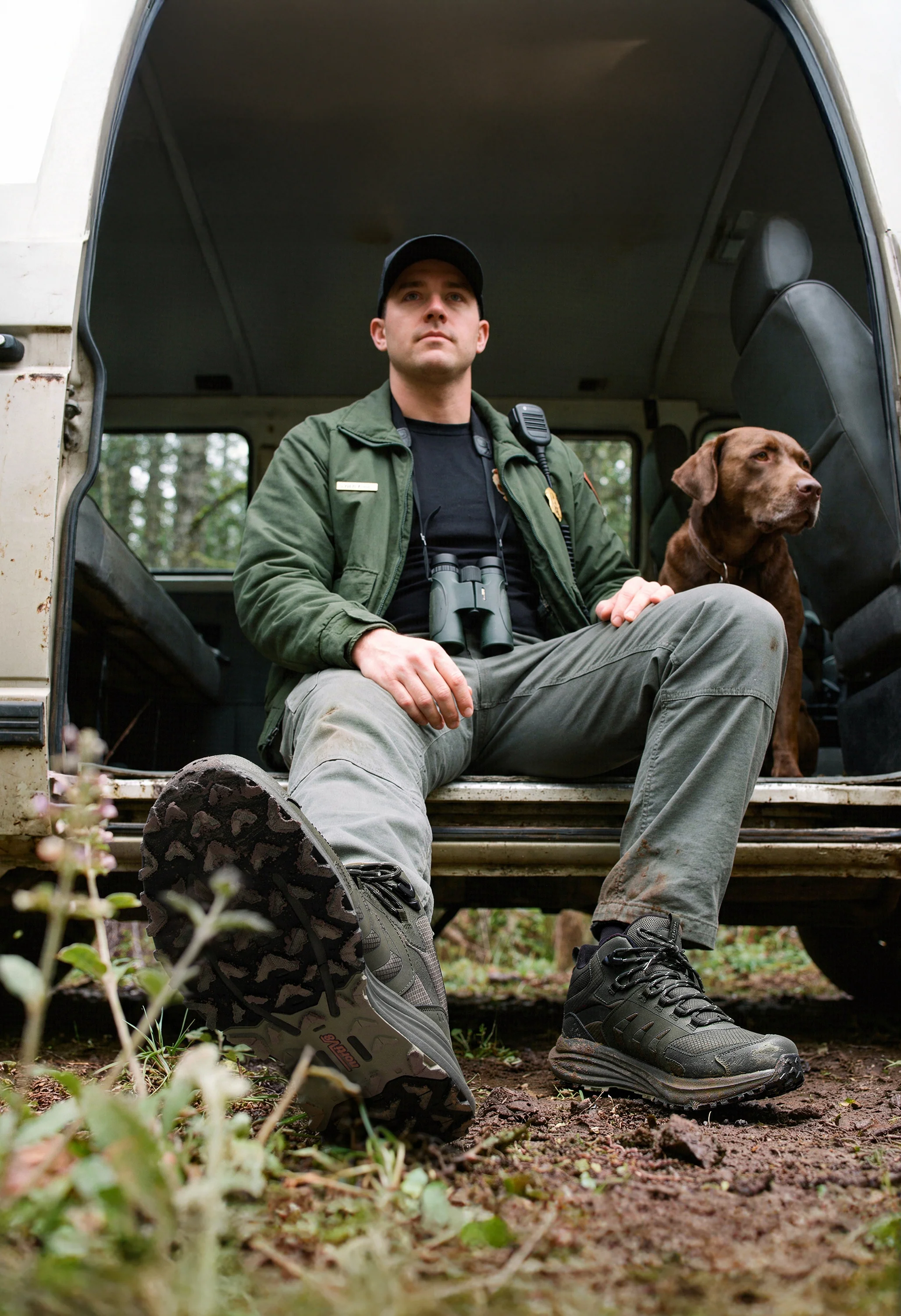 Men's Waterproof Hiking Boots - Image 6