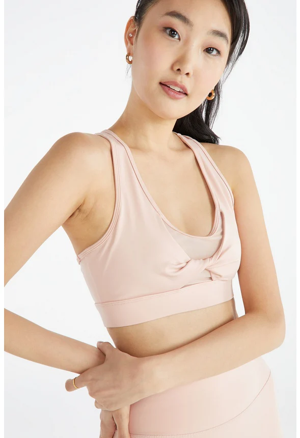 Mesh Insert Twist Front Active Sports Bra - Image 3