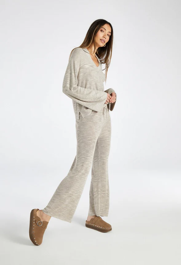 Mid Rise Crop Pants - Image 4