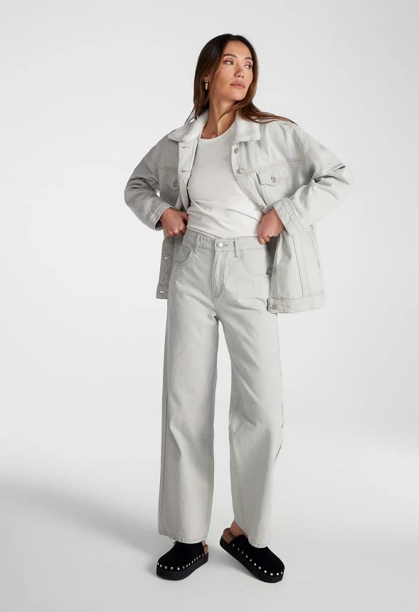 Mid Rise Slouch Boyfriend Jeans - Image 4
