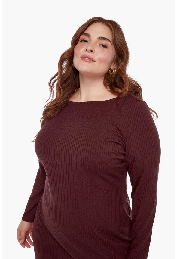 Plus Size Midi Knit Dress - Image 3