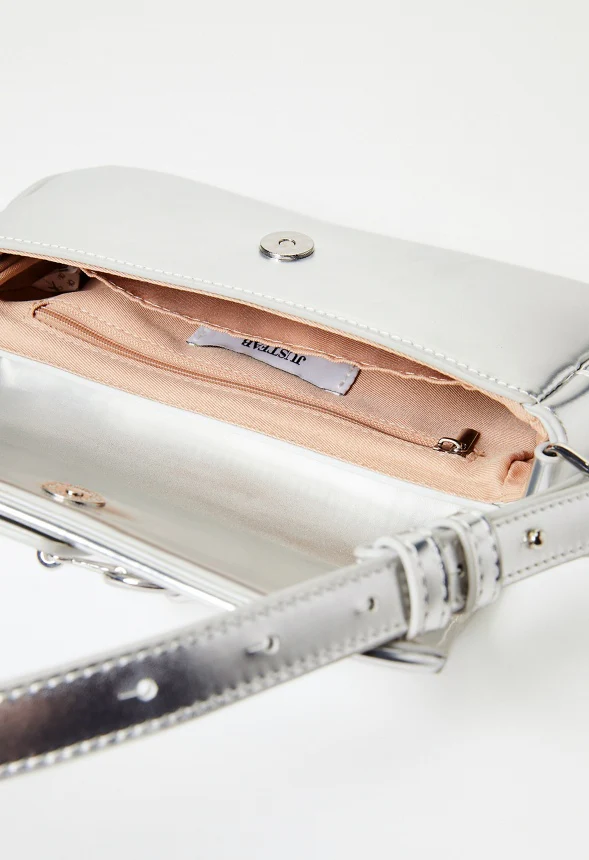 Modern Horsebit Shoulder Bag - Image 5
