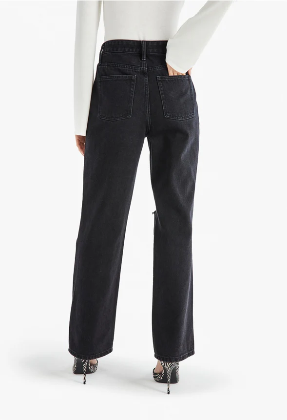 Molly 90's Straight Leg Jeans - Image 4