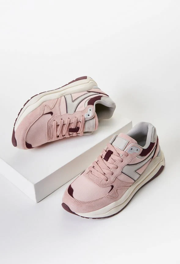 Montie Athletic Sneaker - Image 7
