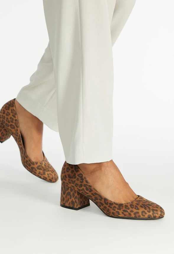 Nanor Block Heeled Pump - Image 2