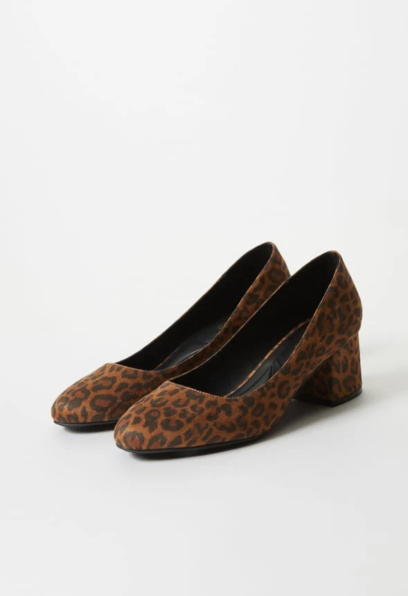Nanor Block Heeled Pump - Image 8