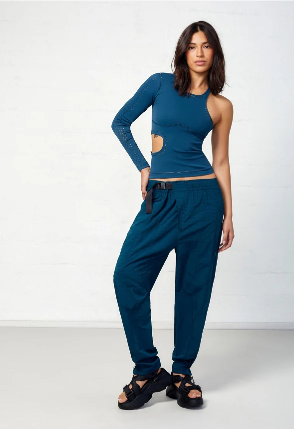 Naomi Asymmetrical Top - Image 3