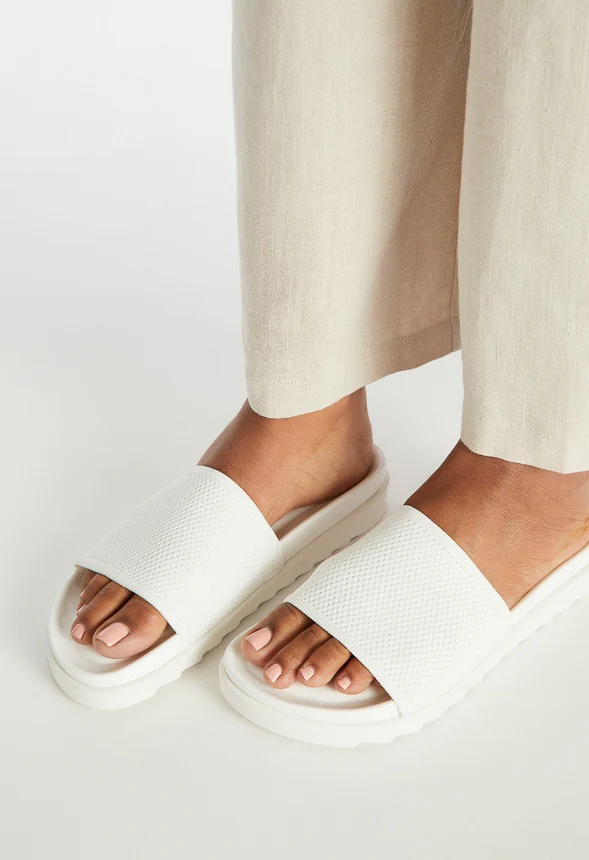 Nellie Slide Sandal - Image 7