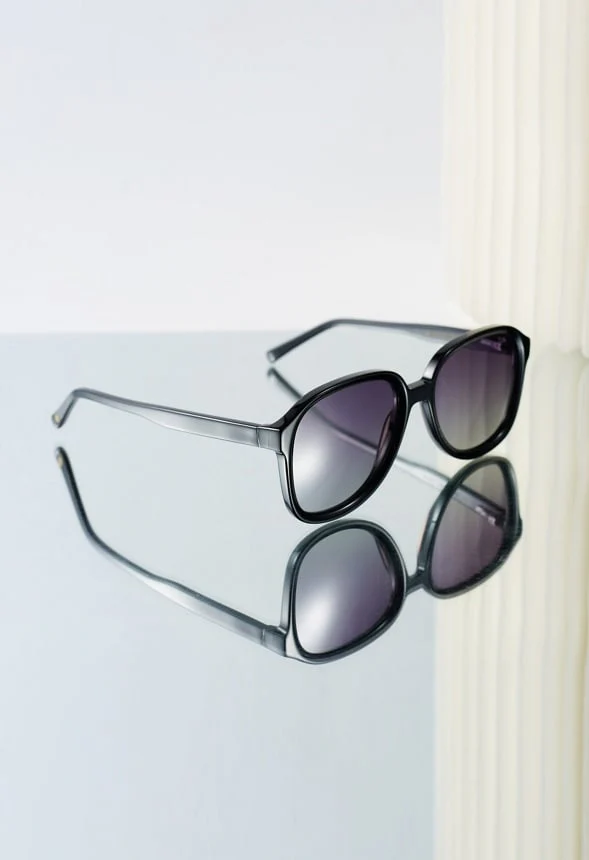 Nia Sunglasses - Image 4