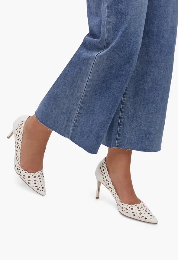 Nina Laser-Cut Classic Pump - Image 5