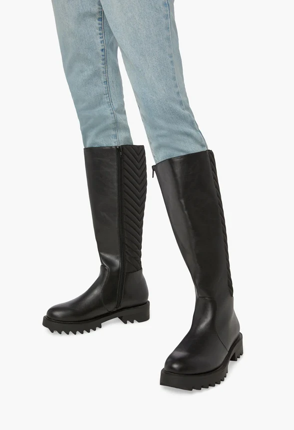 Noa Chevron Quilted Moto Boot - Image 5
