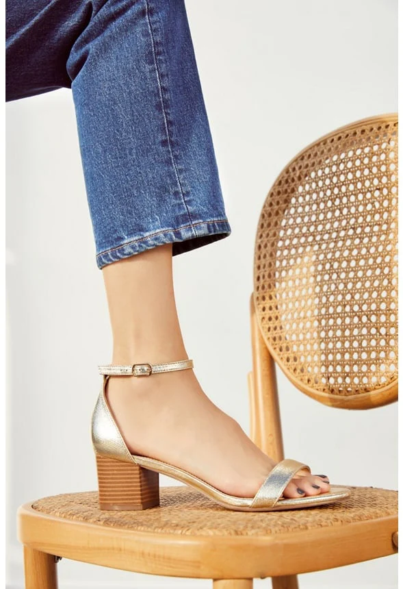 Noura Heeled Sandal - Image 6