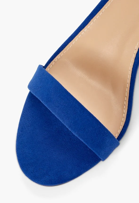 Noura Heeled Sandal - Image 4