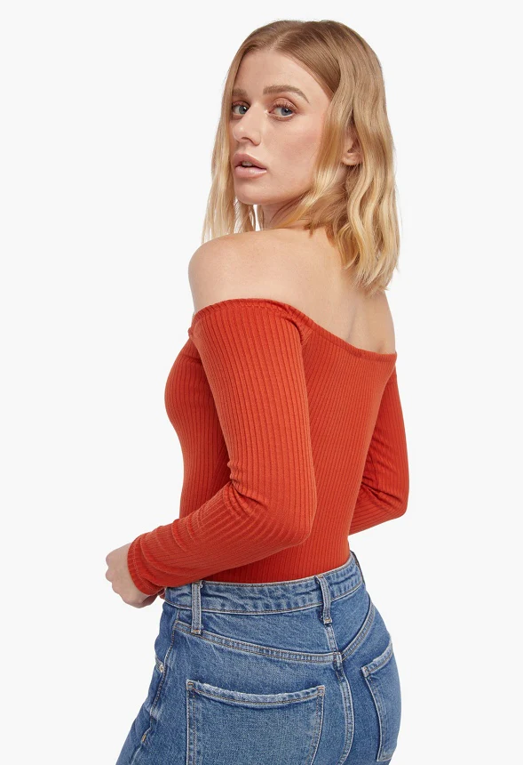 Off The Shoulder Rib Bodysuit - Image 2