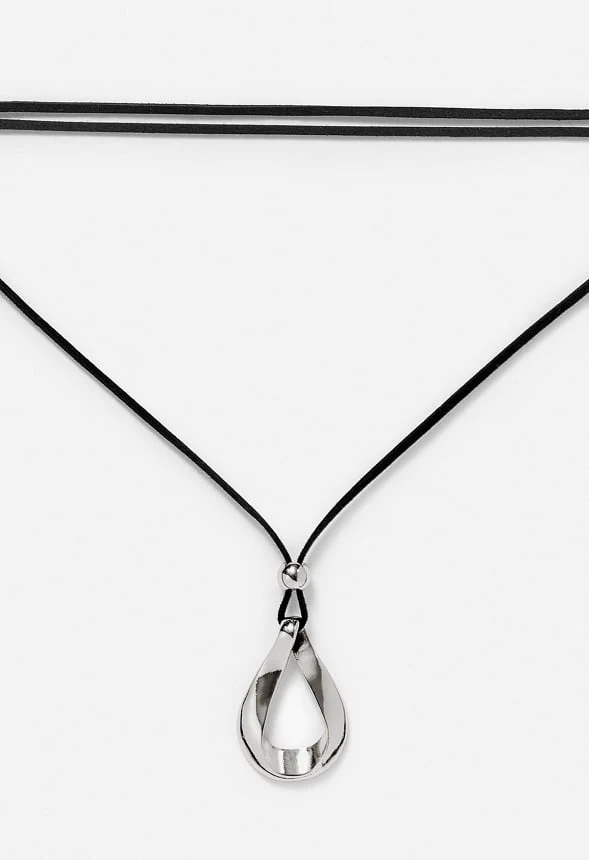 Ora Fixed Suede Lariat With Organic Ring Pendant Necklace - Image 3