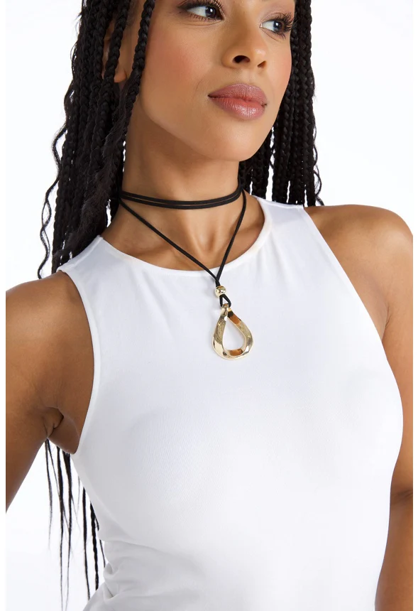Ora Fixed Suede Lariat With Organic Ring Pendant Necklace - Image 2