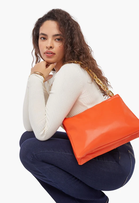Oval Chain Zippered Pouch Shoulder Bag - Image 3