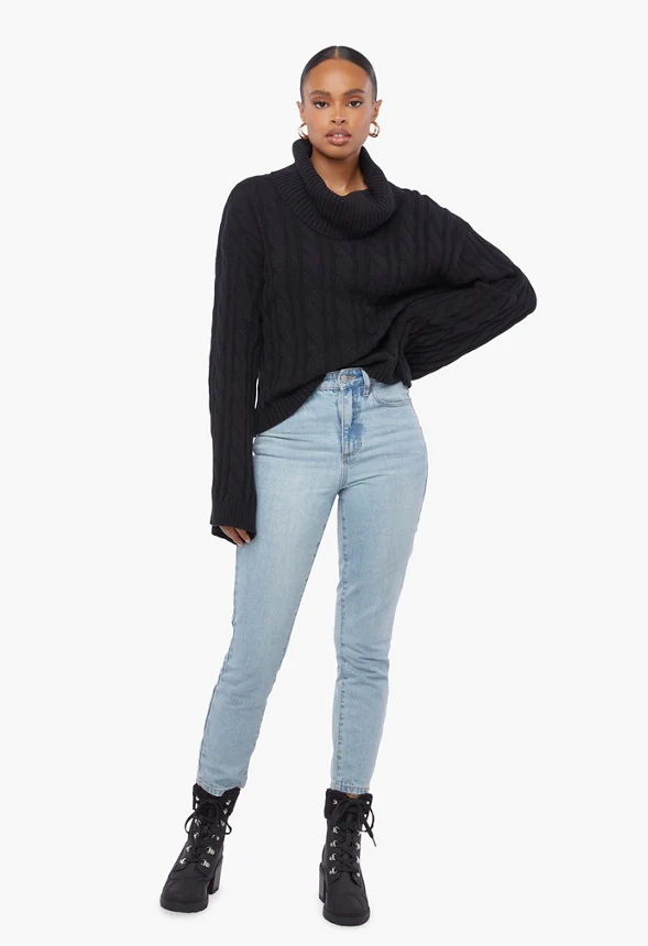 Oversized Cable Sweater - Image 3