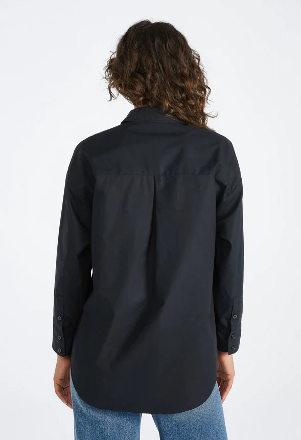 Oversized Boyfriend Shirt - Image 2