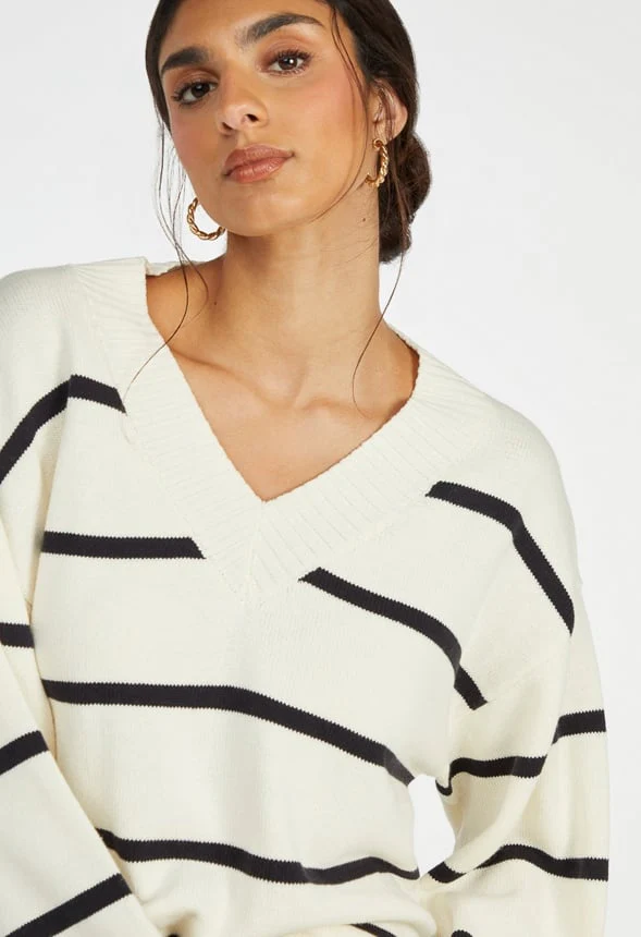 Oversized V-Neck Sweater - Image 3