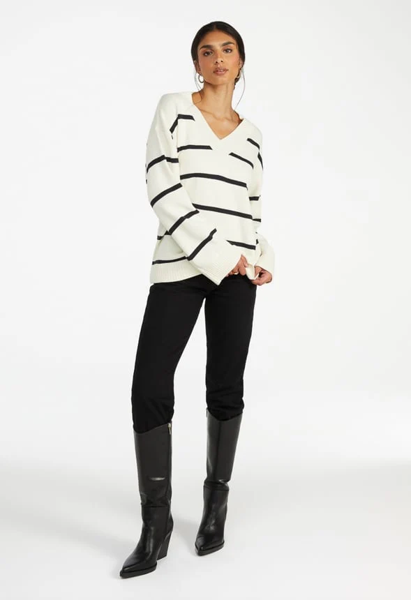 Oversized V-Neck Sweater - Image 4