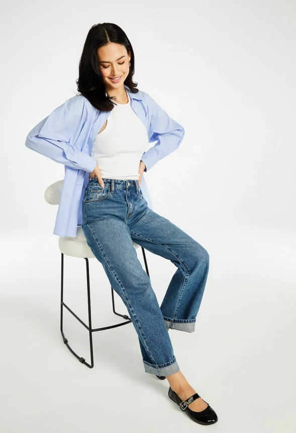 Oversized Boyfriend Shirt - Image 6