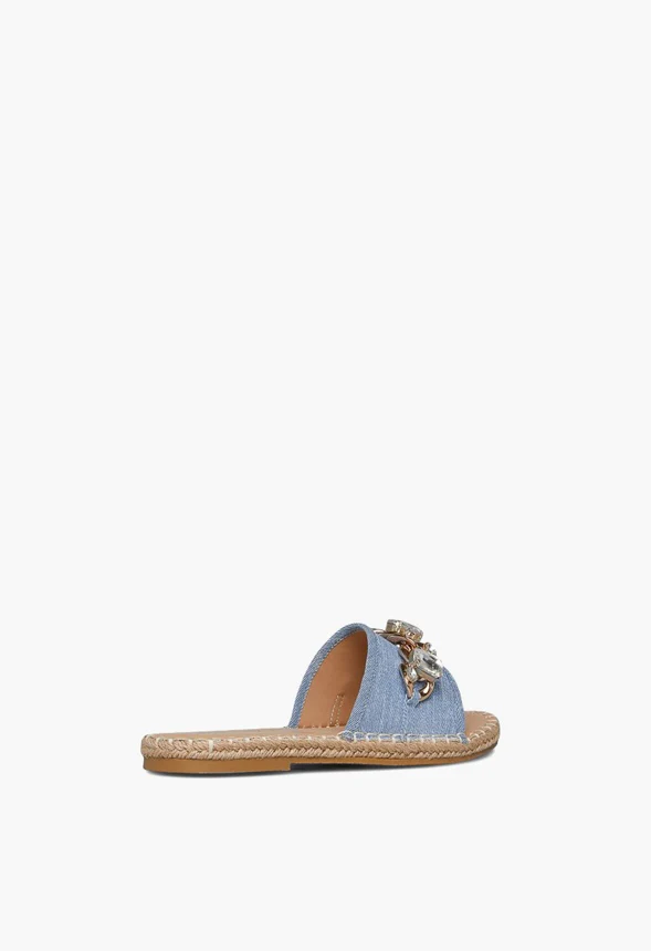 Ozzie Flat Sandal - Image 4