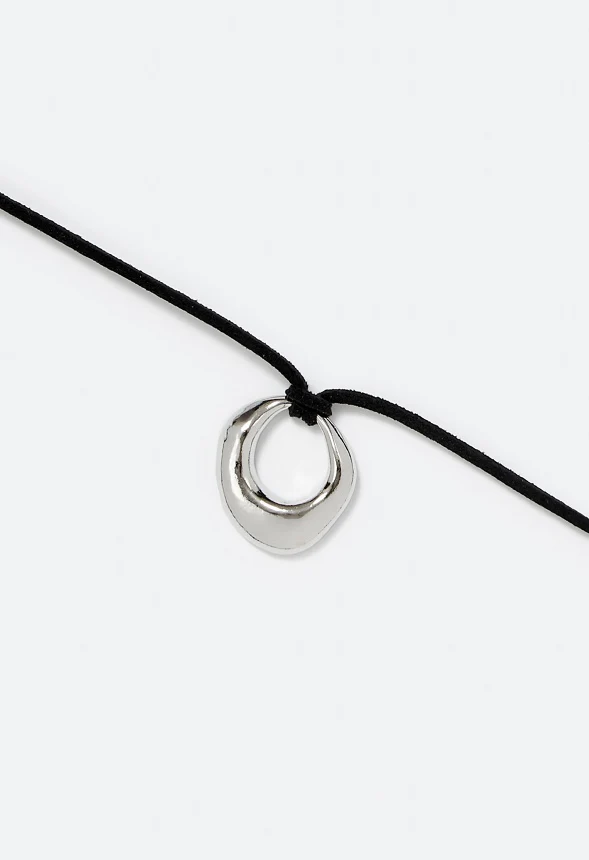 Pam Smooth Metal Ring On Faux Suede Cord Necklace - Image 3