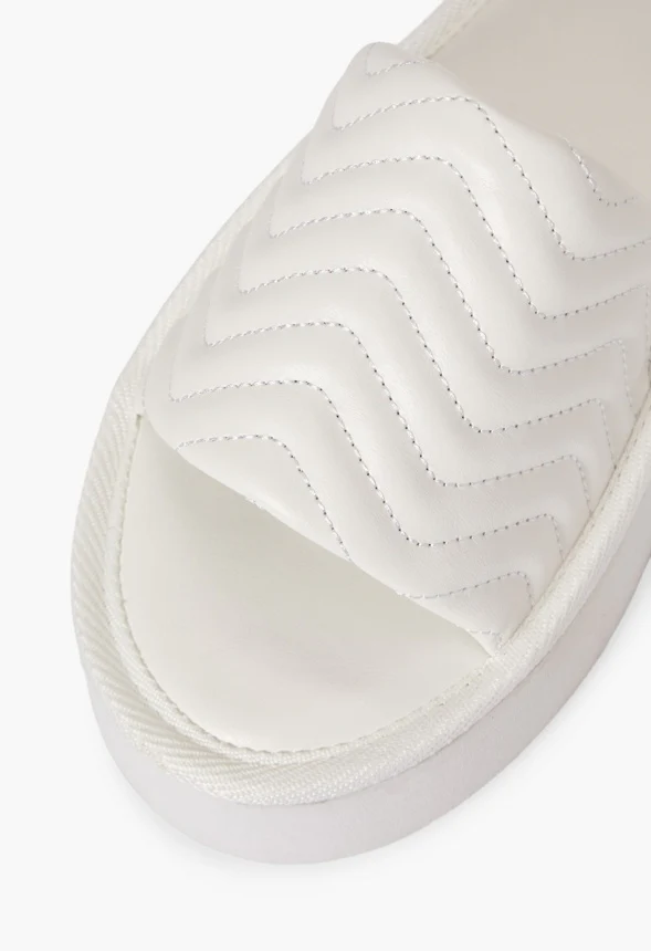 Pamela Quilted Platform Slide - Image 4