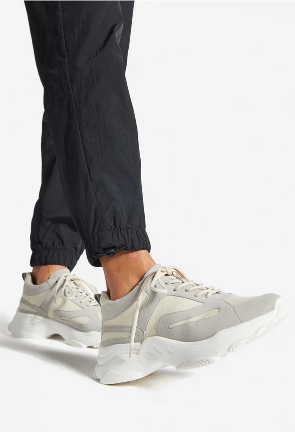 Phaenna Chunky Sneaker - Image 2